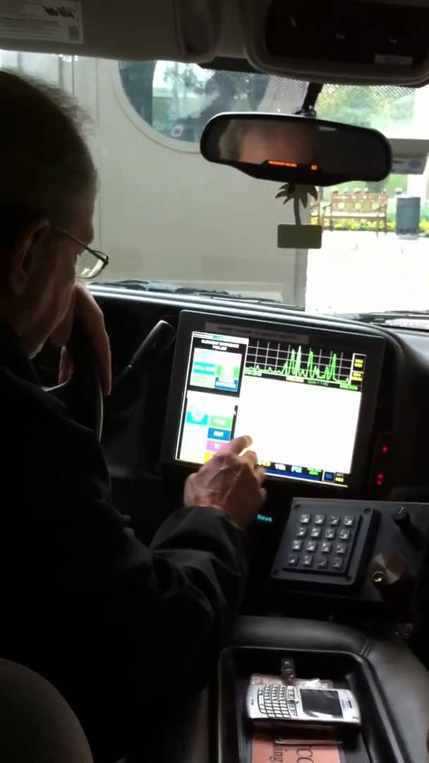 FCC Warns Jack Gerritsen Over Alleged Unlicensed Ham Radio Operation in Los Angeles